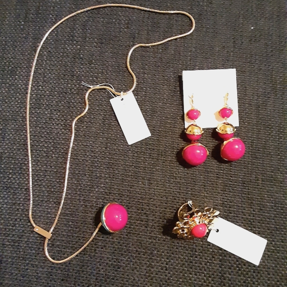 Trina turk retro bauble jewelery set